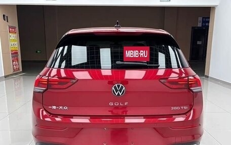 Volkswagen Golf VIII, 2023 год, 1 780 777 рублей, 5 фотография