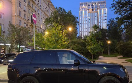 Land Rover Range Rover IV рестайлинг, 2023 год, 18 700 000 рублей, 9 фотография