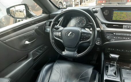 Lexus ES VII, 2019 год, 3 850 000 рублей, 9 фотография