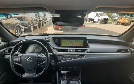 Lexus ES VII, 2019 год, 3 850 000 рублей, 10 фотография