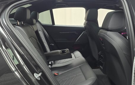 BMW 5 серия, 2025 год, 6 335 000 рублей, 24 фотография