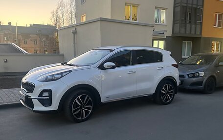 KIA Sportage IV рестайлинг, 2018 год, 1 990 000 рублей, 6 фотография