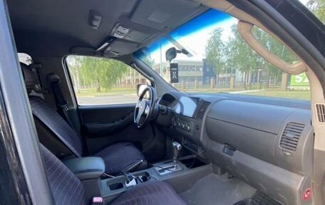 Nissan Navara (Frontier), 2007 год, 950 000 рублей, 11 фотография