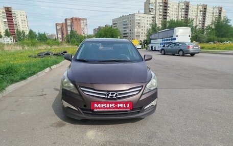 Hyundai Solaris II рестайлинг, 2015 год, 520 000 рублей, 4 фотография