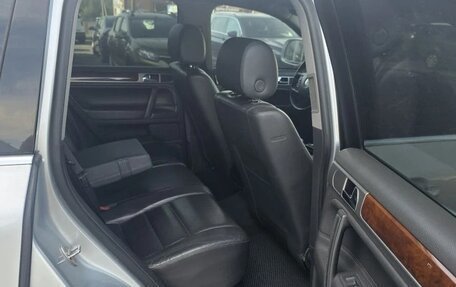 Volkswagen Touareg III, 2008 год, 880 000 рублей, 17 фотография