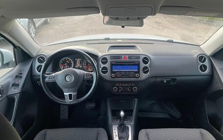 Volkswagen Tiguan I, 2011 год, 975 000 рублей, 9 фотография