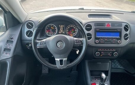 Volkswagen Tiguan I, 2011 год, 975 000 рублей, 5 фотография