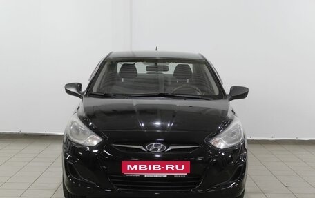 Hyundai Solaris II рестайлинг, 2013 год, 670 000 рублей, 2 фотография