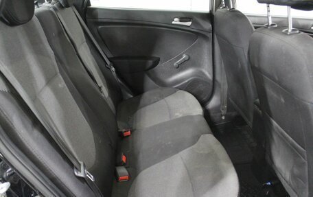 Hyundai Solaris II рестайлинг, 2013 год, 670 000 рублей, 17 фотография