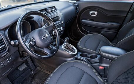 KIA Soul II рестайлинг, 2015 год, 1 323 700 рублей, 5 фотография