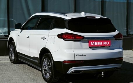 Geely Atlas, 2023 год, 1 913 000 рублей, 3 фотография