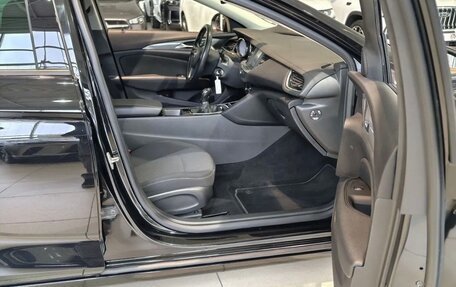 Opel Insignia II рестайлинг, 2019 год, 1 269 000 рублей, 10 фотография