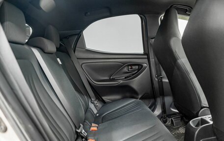 Toyota Yaris, 2020 год, 1 137 000 рублей, 7 фотография