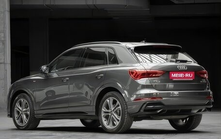 Audi Q3, 2023 год, 2 718 000 рублей, 5 фотография