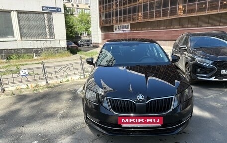 Skoda Octavia, 2019 год, 2 000 000 рублей, 2 фотография