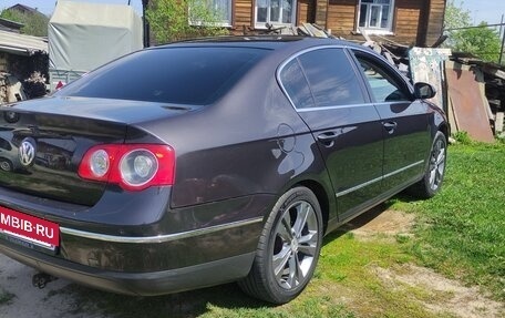 Volkswagen Passat B6, 2005 год, 590 000 рублей, 5 фотография