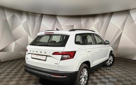Skoda Karoq I, 2022 год, 2 700 000 рублей, 2 фотография