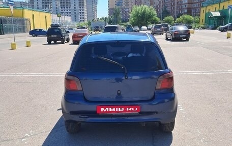 Toyota Vitz, 2000 год, 235 000 рублей, 10 фотография