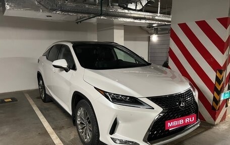 Lexus RX IV рестайлинг, 2020 год, 6 300 000 рублей, 2 фотография