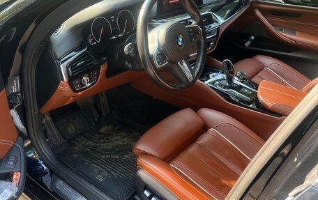BMW 5 серия, 2019 год, 5 200 000 рублей, 2 фотография