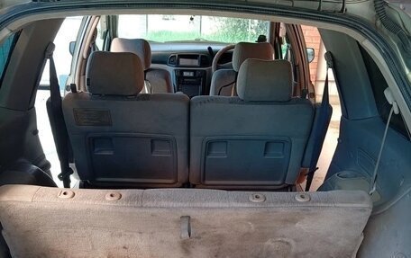 Nissan Liberty, 2002 год, 450 000 рублей, 9 фотография