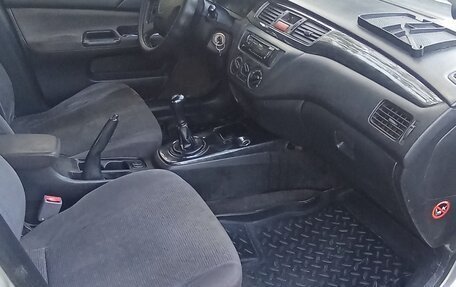 Mitsubishi Lancer IX, 2003 год, 230 000 рублей, 7 фотография