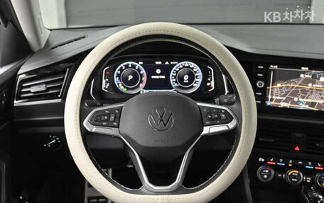 Volkswagen Jetta VII, 2022 год, 1 850 000 рублей, 10 фотография