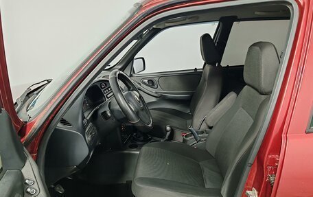 Chevrolet Niva I рестайлинг, 2012 год, 420 000 рублей, 16 фотография
