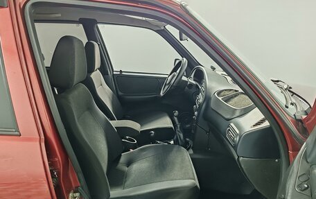 Chevrolet Niva I рестайлинг, 2012 год, 420 000 рублей, 19 фотография