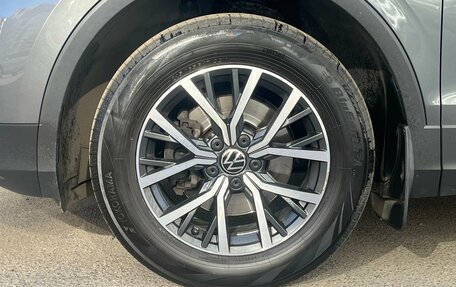 Volkswagen Tiguan II, 2021 год, 2 199 000 рублей, 24 фотография