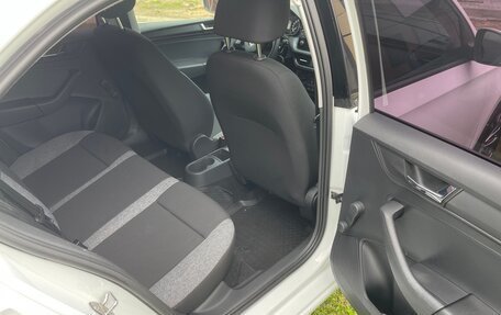 Skoda Rapid II, 2022 год, 1 395 000 рублей, 13 фотография