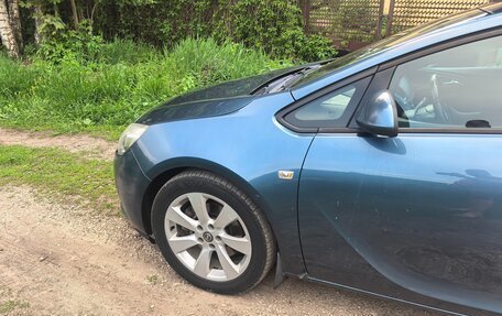 Opel Astra J, 2013 год, 800 000 рублей, 5 фотография