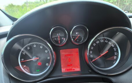 Opel Astra J, 2013 год, 800 000 рублей, 10 фотография