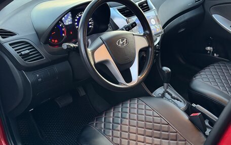 Hyundai Solaris II рестайлинг, 2013 год, 929 000 рублей, 3 фотография