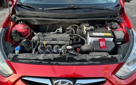 Hyundai Solaris II рестайлинг, 2013 год, 929 000 рублей, 10 фотография