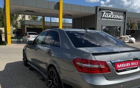 Mercedes-Benz E-Класс, 2010 год, 1 380 000 рублей, 3 фотография