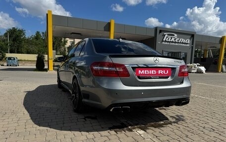 Mercedes-Benz E-Класс, 2010 год, 1 380 000 рублей, 4 фотография