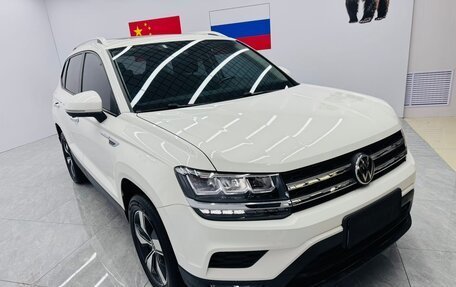 Volkswagen Tharu, 2021 год, 1 905 000 рублей, 3 фотография