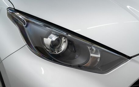 Toyota Yaris, 2020 год, 1 167 000 рублей, 20 фотография