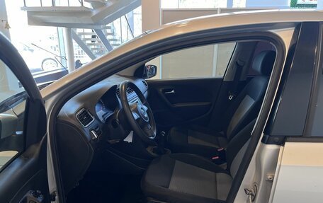 Volkswagen Polo VI (EU Market), 2015 год, 535 000 рублей, 16 фотография