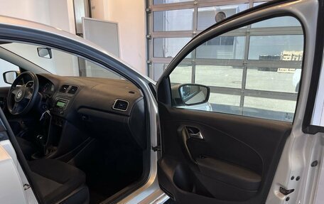 Volkswagen Polo VI (EU Market), 2015 год, 535 000 рублей, 26 фотография