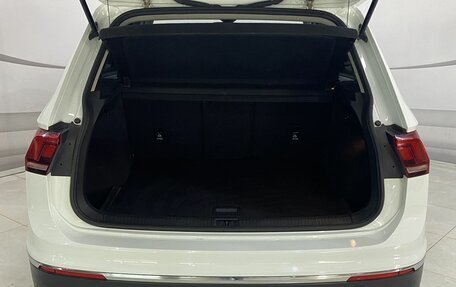 Volkswagen Tiguan II, 2021 год, 3 099 000 рублей, 9 фотография