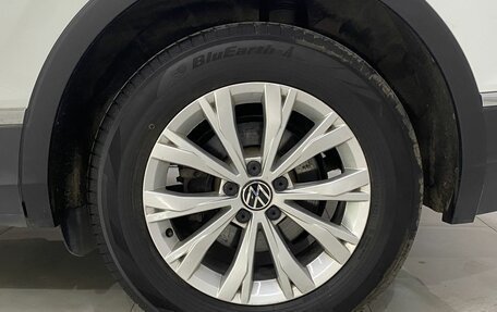 Volkswagen Tiguan II, 2021 год, 3 099 000 рублей, 16 фотография