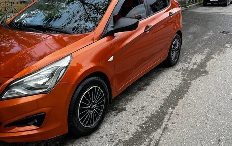 Hyundai Solaris II рестайлинг, 2015 год, 777 000 рублей, 7 фотография