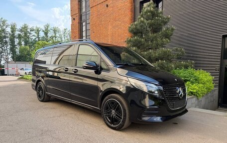 Mercedes-Benz V-Класс, 2026 год, 14 150 000 рублей, 4 фотография