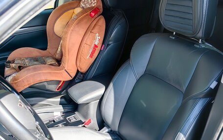 Mitsubishi Outlander III рестайлинг 3, 2018 год, 2 550 000 рублей, 11 фотография