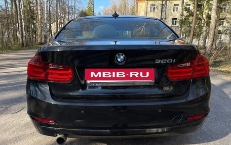BMW 3 серия, 2014 год, 1 700 000 рублей, 13 фотография