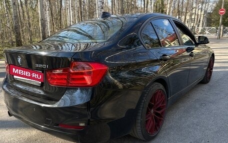 BMW 3 серия, 2014 год, 1 700 000 рублей, 14 фотография
