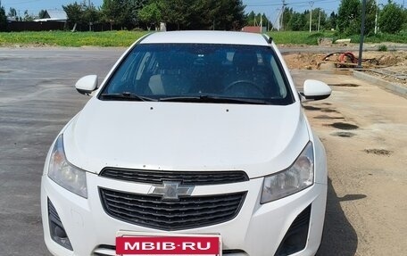 Chevrolet Cruze II, 2013 год, 760 000 рублей, 2 фотография