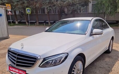 Mercedes-Benz C-Класс, 2015 год, 2 100 000 рублей, 3 фотография